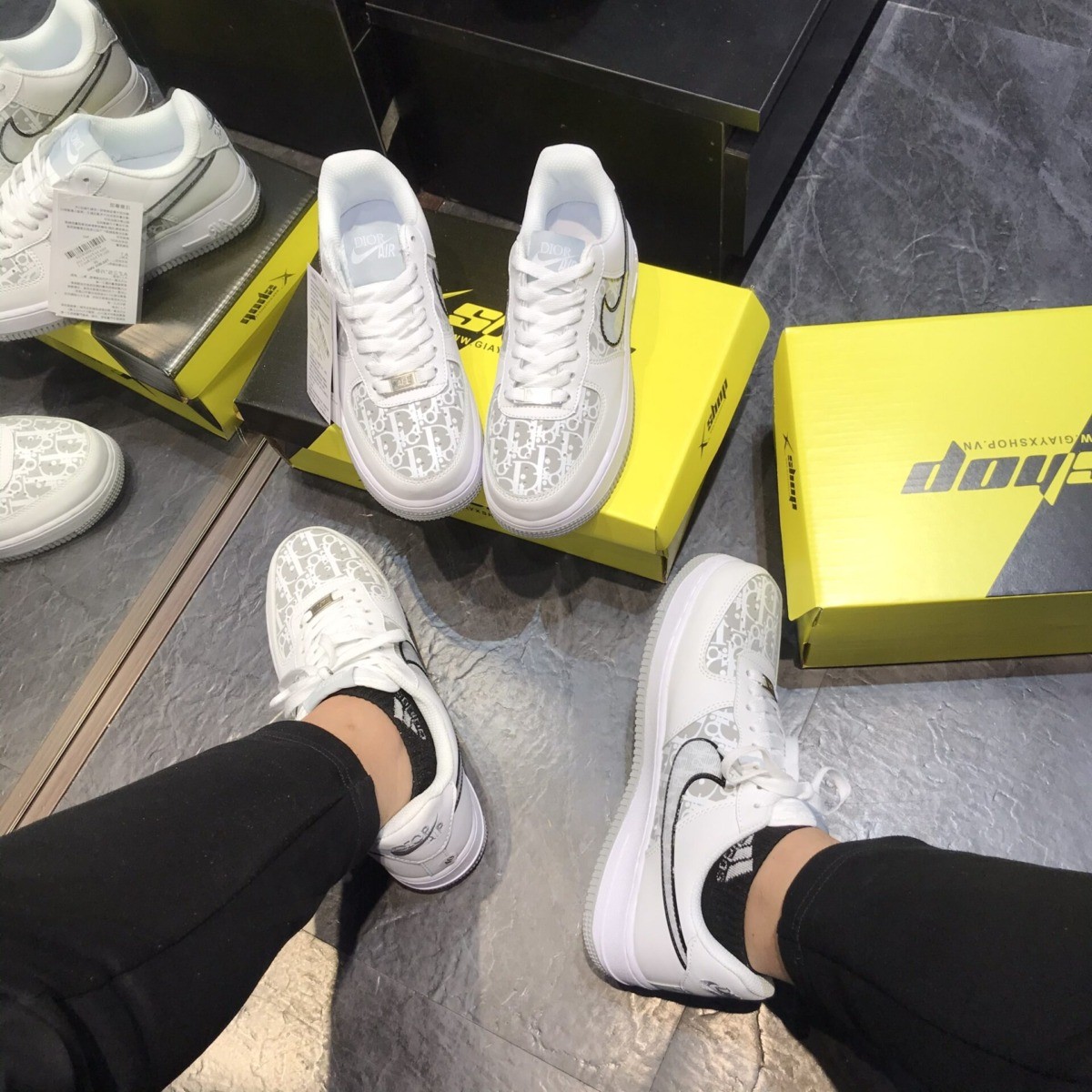 Giày Nike Air Force 1 Dior Grey Cao Cấp