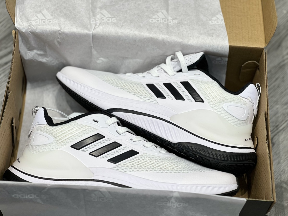 Giày Alpha Magma Màu Trắng 2022