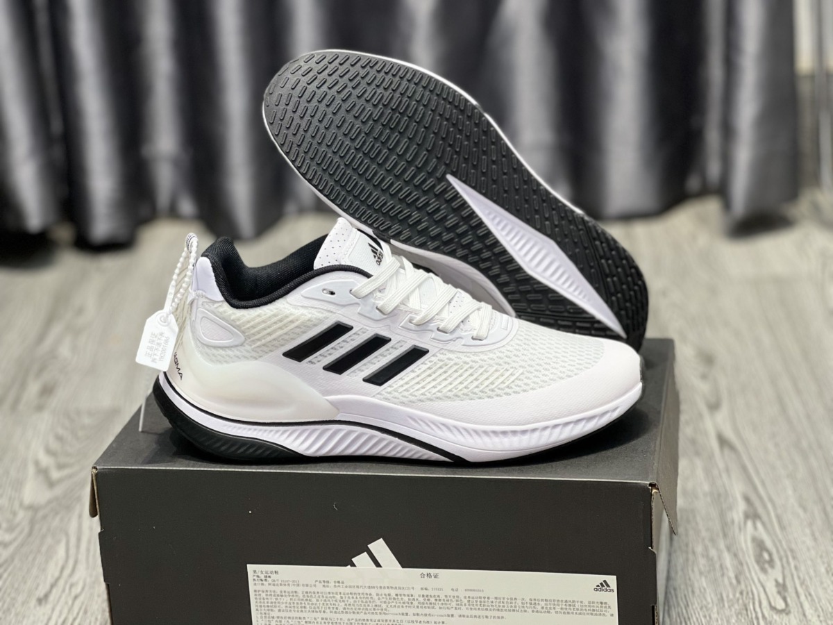 Giày Alpha Magma Màu Trắng 2022