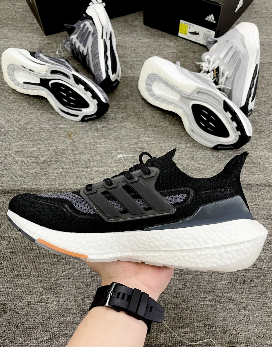 Giày Adidas Ultraboost 21 ‘Black/Blue’ Boost