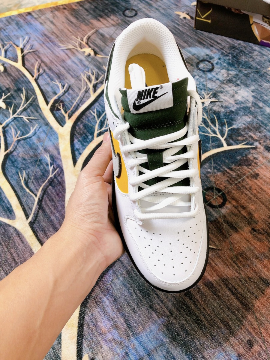 Giày Nike SB Dunk Low Kobe White Yellow Green Black
