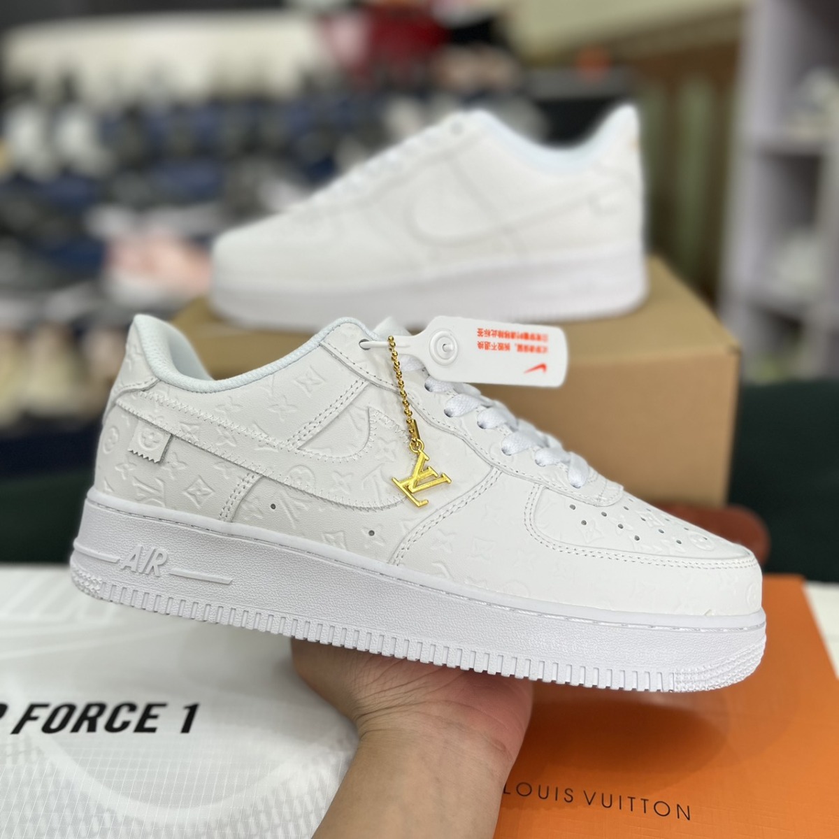 Giày Nike Air Force 1 Louis Vuitton trắng full rep 11  Ruby Store