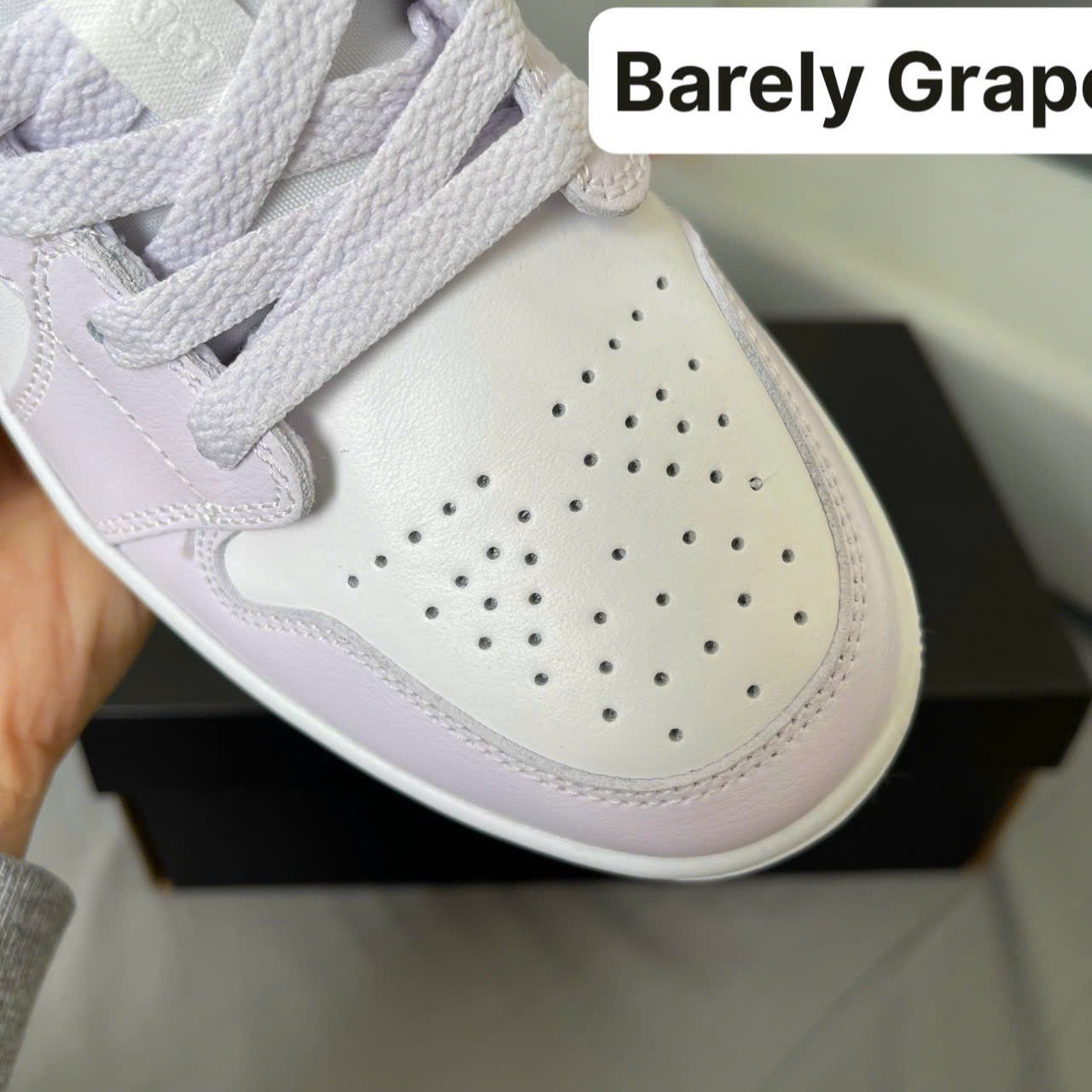 Giày Nike Air Jordan 1 Low ‘Barely Grape’ Like Auth