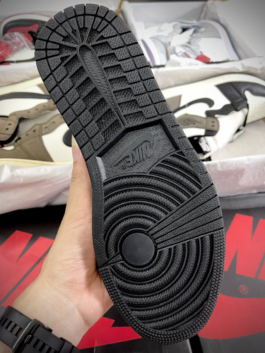 Giày Nike Air Jordan 1 Retro High OG Dark Mocha