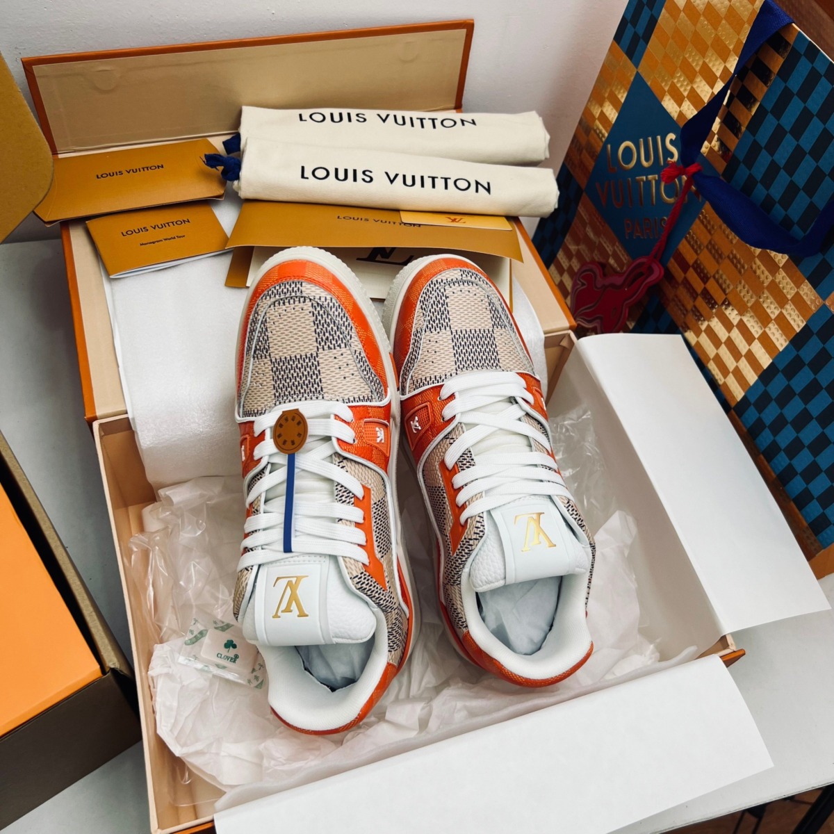 Giày Louis Vuitton LV Trainer #54 Damier Orange Like Auth