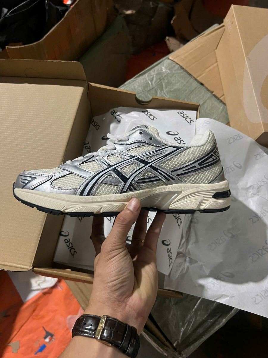 Giày Asics Gel 1130 x Kith ‘Cream Scarab’ 1203A565-100 Best Quality