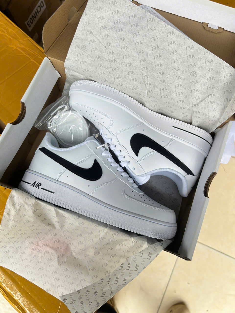 Giày Nike Air Force 1 Low White Black Best Quality